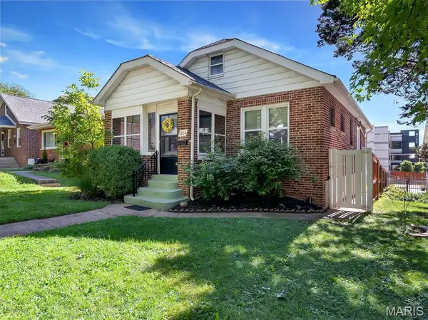 1464 Sproule Avenue, St Louis, MO 63139