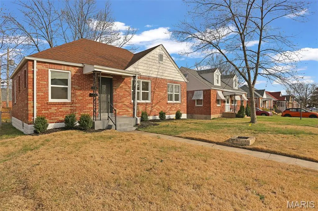8636 Charlton Lane, Affton, MO 63123 - #1