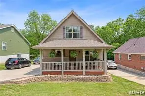 106 Reading Avenue, Maryland Heights, MO 63043