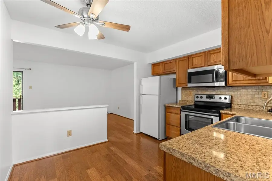 2332 Hidden Meadow Lane, Ballwin, MO 63021 - #3