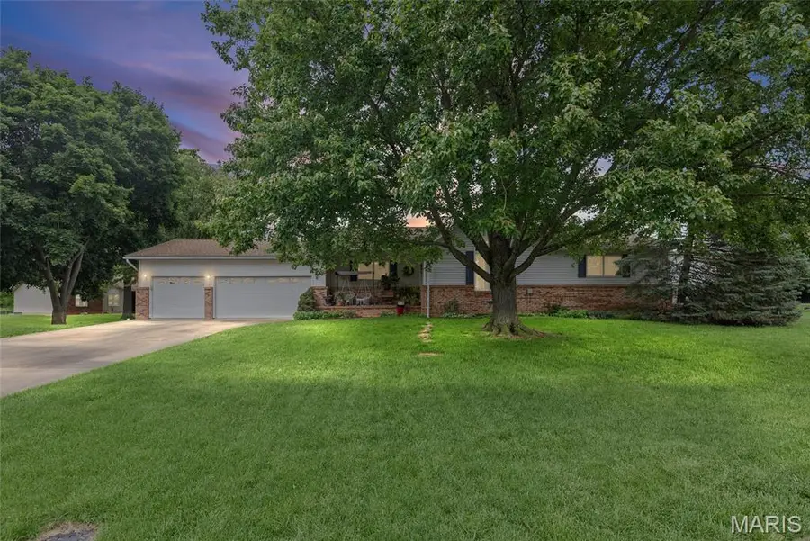 201 Cross Creek Drive, Bethalto, IL 62010 - #3