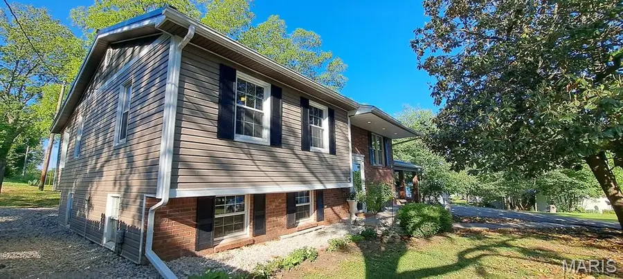265 W Click Avenue, Puxico, MO 63960 - #2