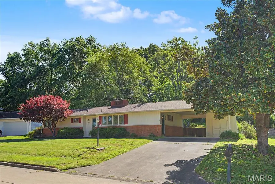 1715 Westridge Drive, Cape Girardeau, MO 63701 - #3