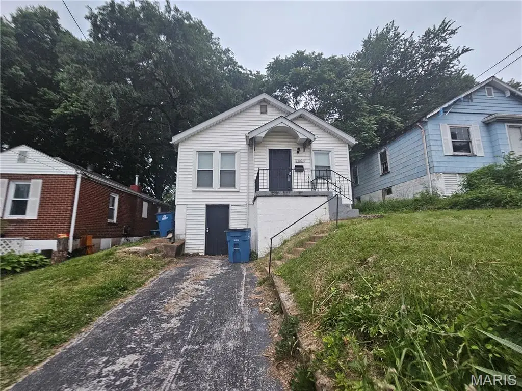 7110 Dawson Place, Saint Louis, MO 63136 - #1