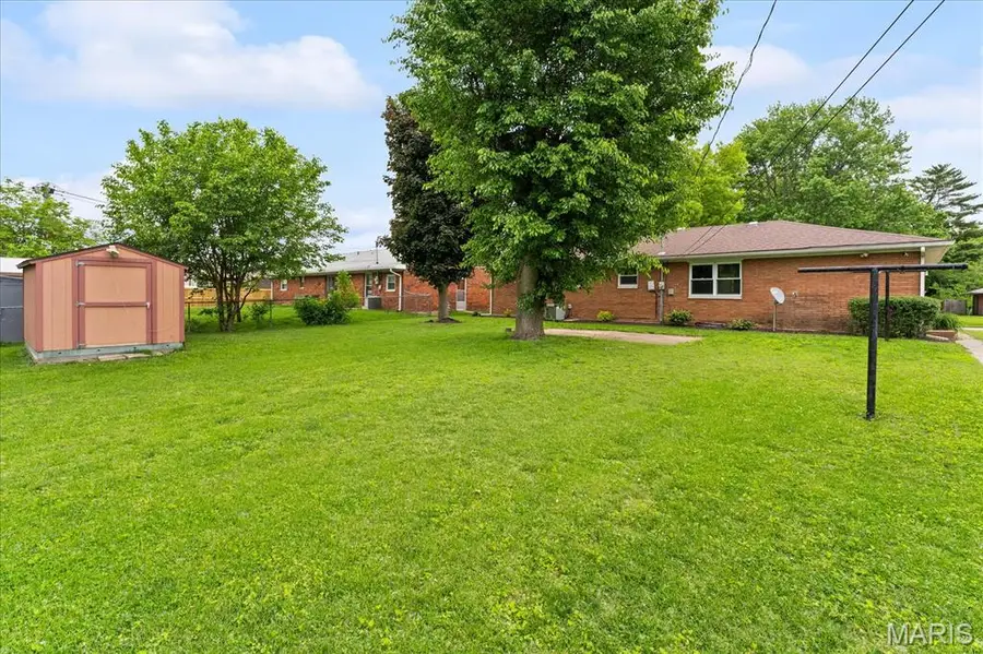 13 Joseph Drive, Fairview Heights, IL 62208 - #2