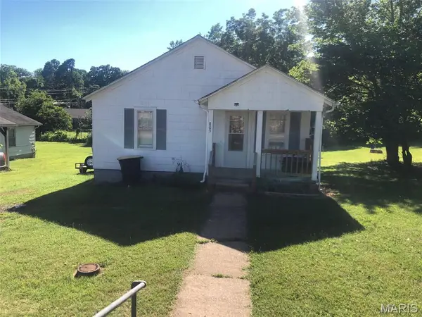 803 Elm St., Doniphan, MO 63935