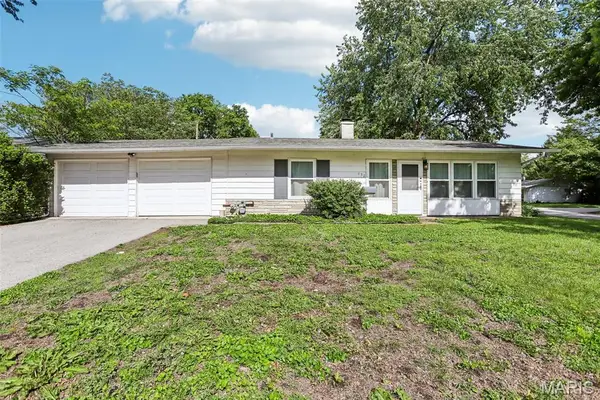 452 S 6th Street, Caseyville, IL 62232