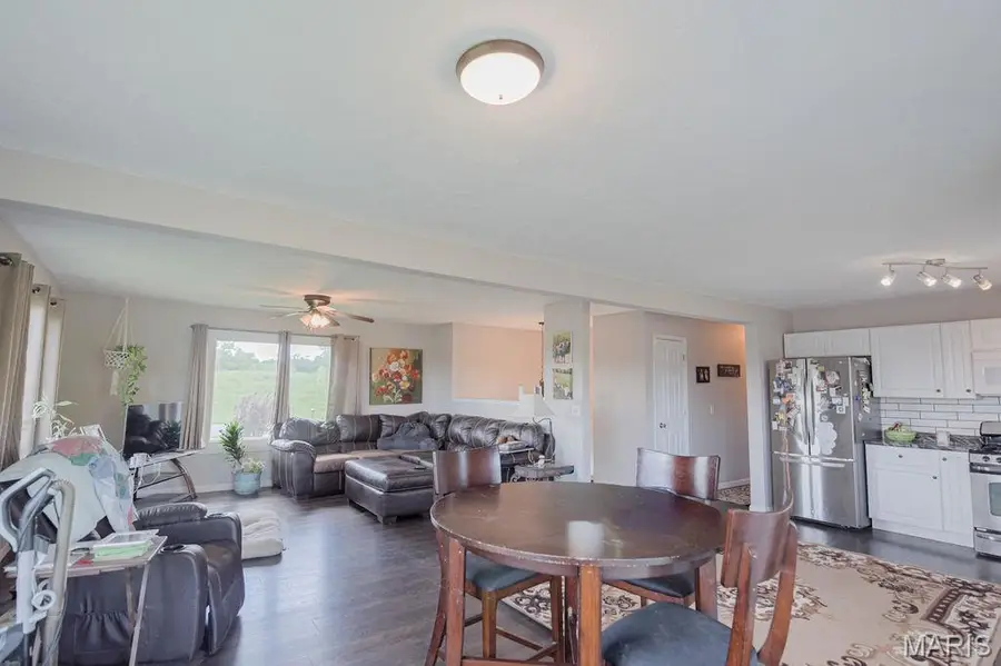 806 S 7th Street, East Carondelet, IL 62240 - #2