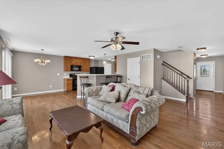816 Foxgrove Drive, Fairview Heights, IL 62208 - #3