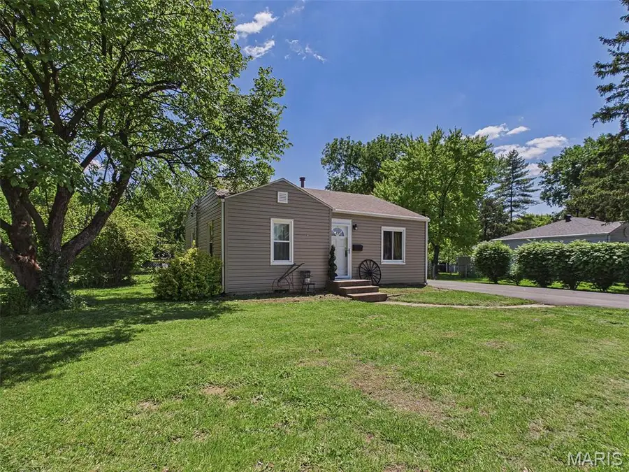 104 Greenfield Drive, Collinsville, IL 62234 - #3