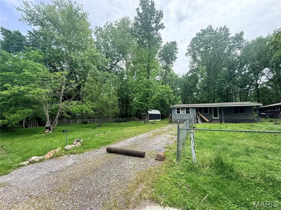 80 N Miramiguoa Drive, Sullivan, MO 63080 - #2