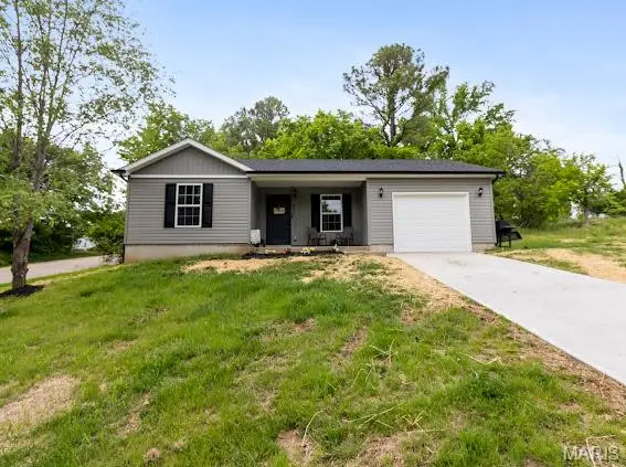 400 East Plattin Street, De Soto, MO 63020