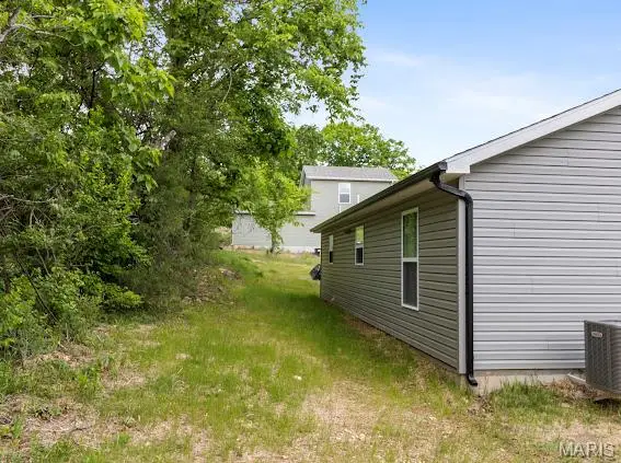 400 East Plattin Street, De Soto, MO 63020 - #3