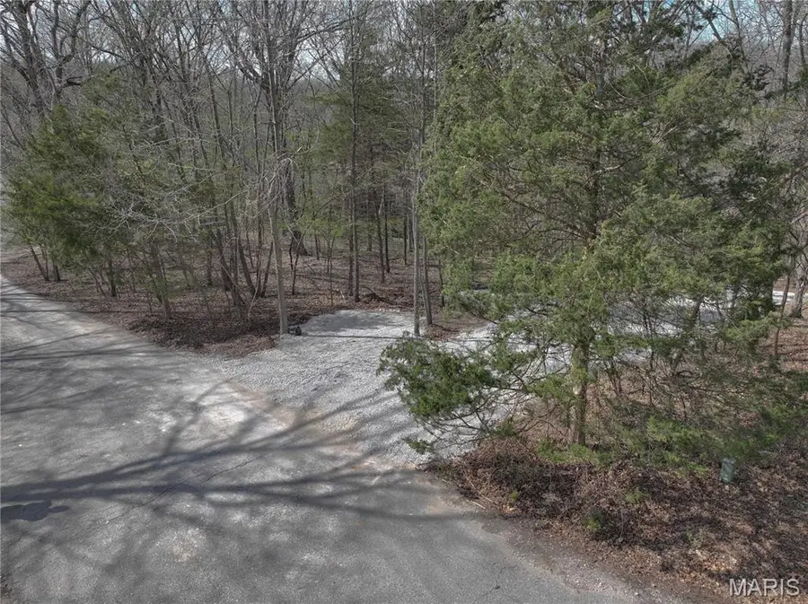 2456 Alpine Peak Dr., Innsbrook, MO 63390 - #2