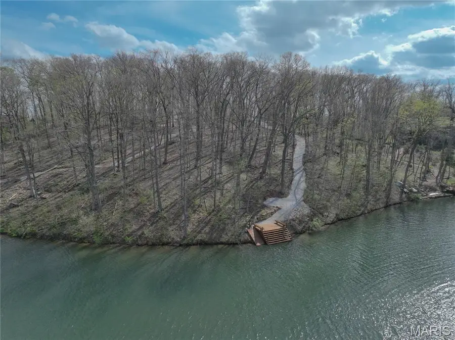 2456 Alpine Peak Dr., Innsbrook, MO 63390 - #3