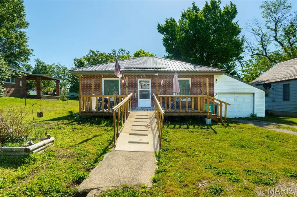 505 S Linn Avenue, Belle, MO 65013 - #1