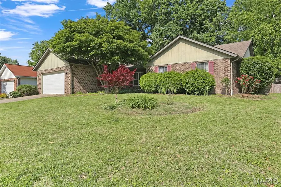 1841 Spruce Hill Drive, Belleville, IL 62221 - #2
