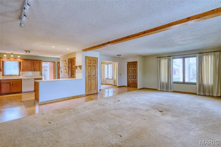 1938 Riverwood Trails Drive, Hazelwood, MO 63031 - #2