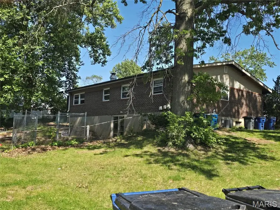 4303 Caracalla Drive, Florissant, MO 63033 - #2