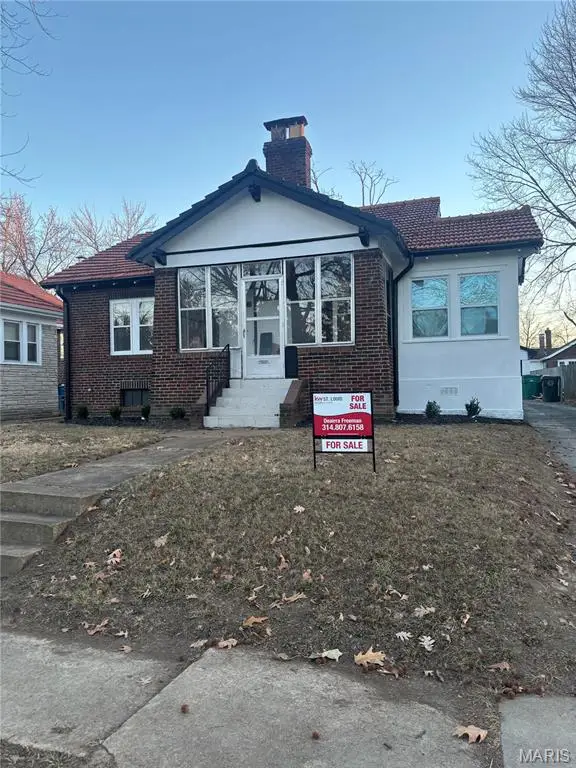 7618 Springdale Drive, Pasadena Park, MO 63121 - #1