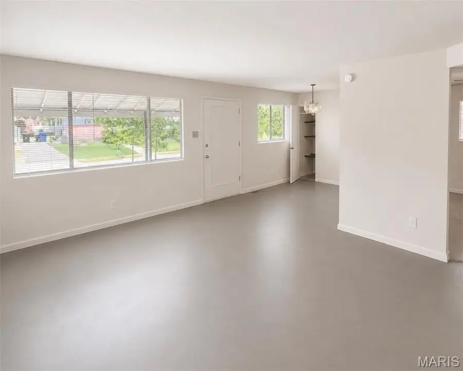 7040 Julian Avenue, University City, MO 63130 - #3