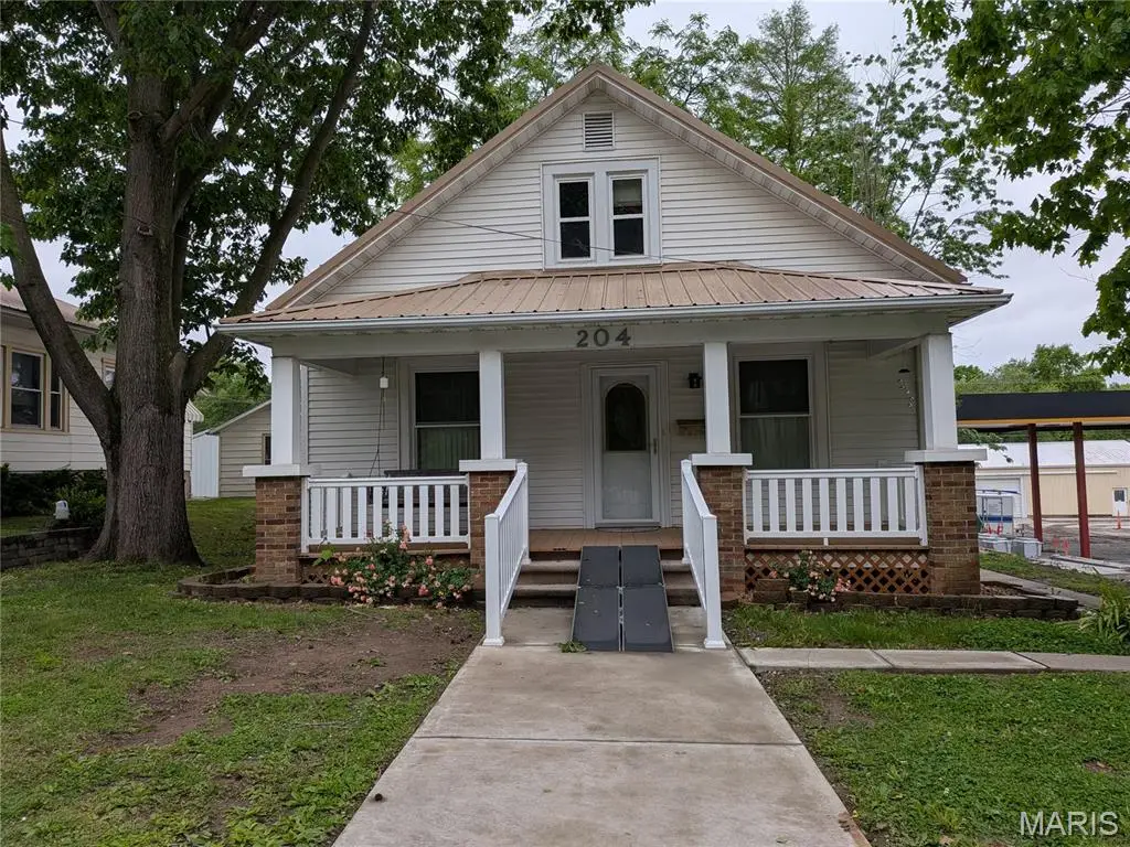 204 E Broadway, Steeleville, IL 62288 - #1