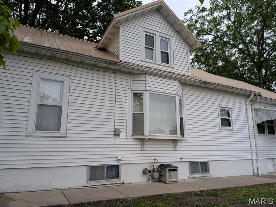 204 E Broadway, Steeleville, IL 62288 - #3