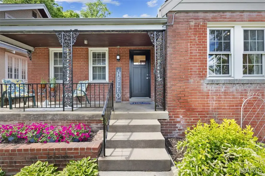 7725 Suffolk Avenue, Saint Louis, MO 63119 - #3