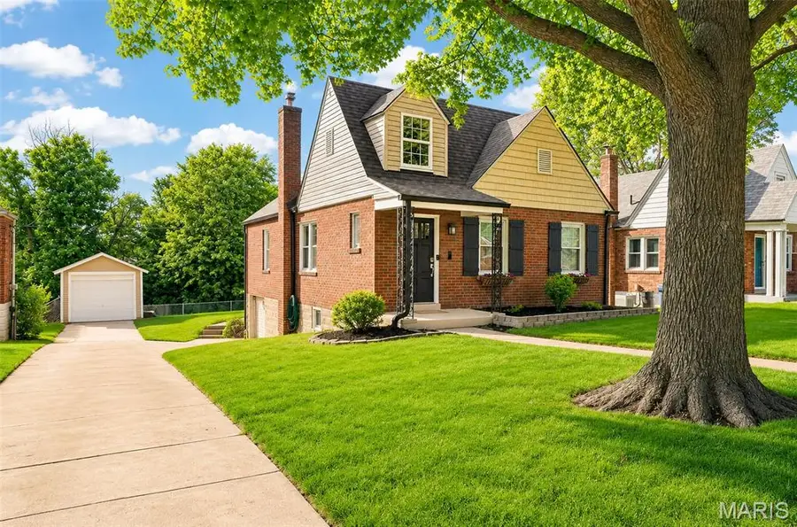 2233 Brown Road, Overland, MO 63114 - #3