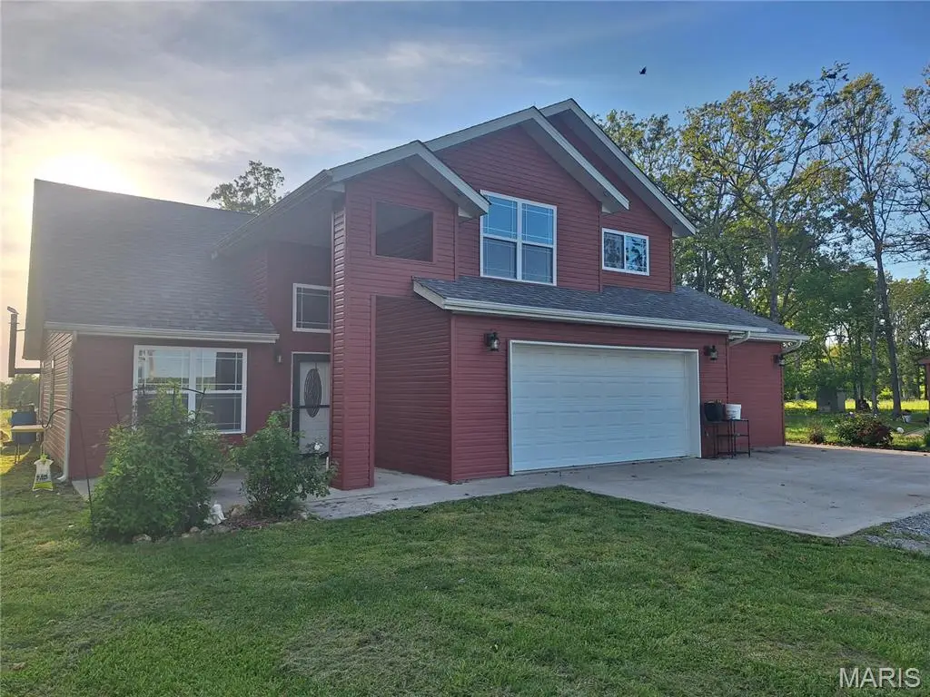 12807 School Drive, Roby, MO 65557 - #1