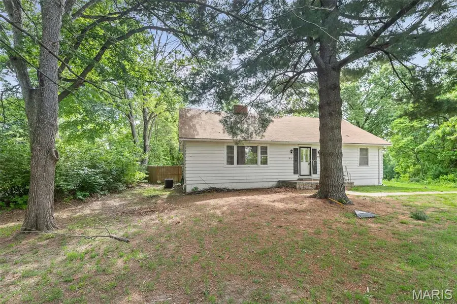500 Edgewood Drive, Belleville, IL 62223 - #3