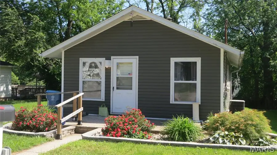 508 Stowell Avenue, Alton, IL 62002 - #2