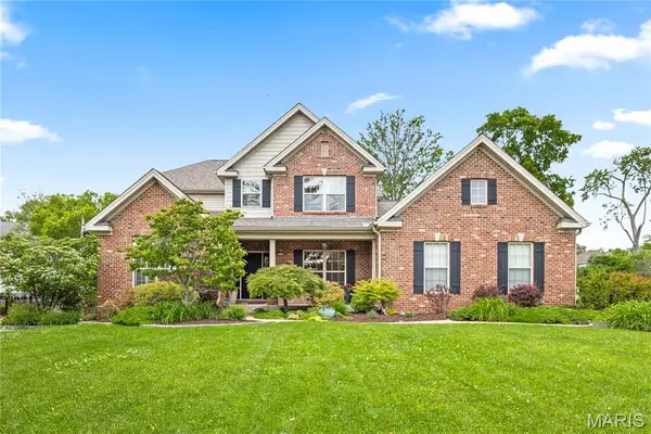 651 Ashmont Drive, Olivette, MO 63132