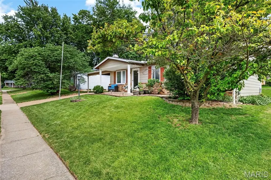 516 Crestview Lane, Saint Charles, MO 63301 - #3