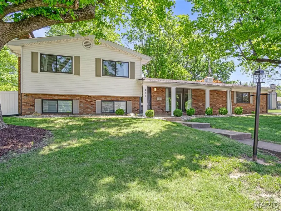 436 Grandview Drive, Edwardsville, IL 62025 - #2