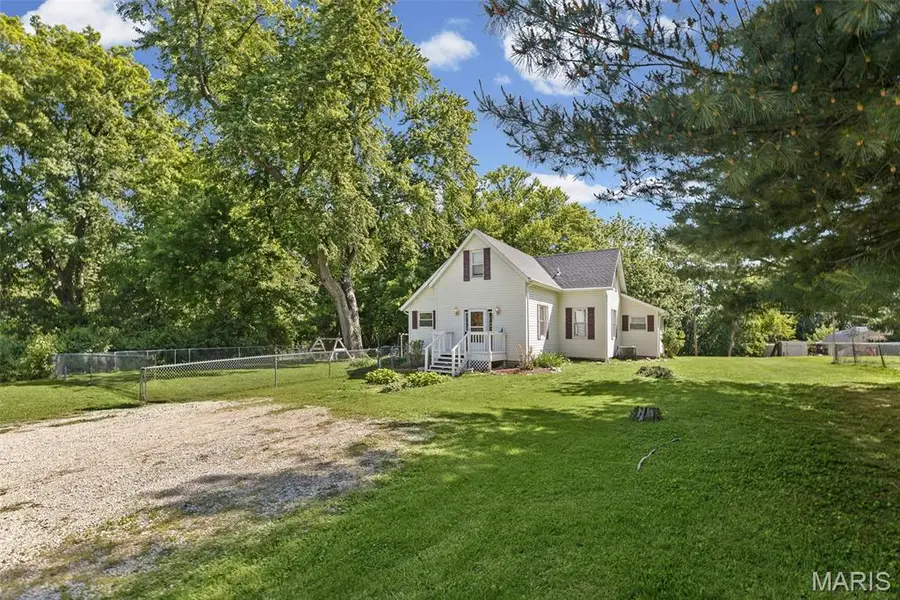 331 Liberty Road, Fairview Heights, IL 62208 - #3