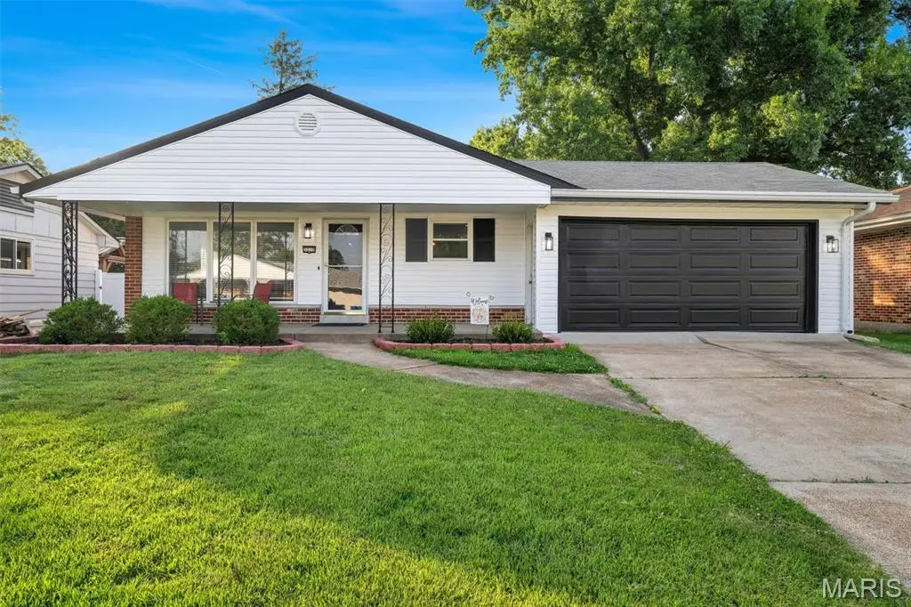 3227 Bridgeridge, Mehlville, MO 63125 - #1