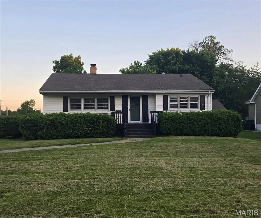 5912 N Belt W, Belleville, IL 62223 - #1