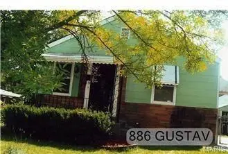 886 Gustav Avenue, St Louis, MO 63147