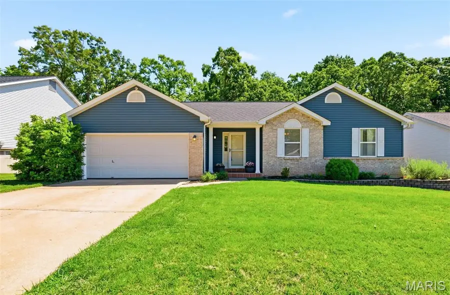 886 Sherwood Forest Court, Ofallon, MO 63366 - #2