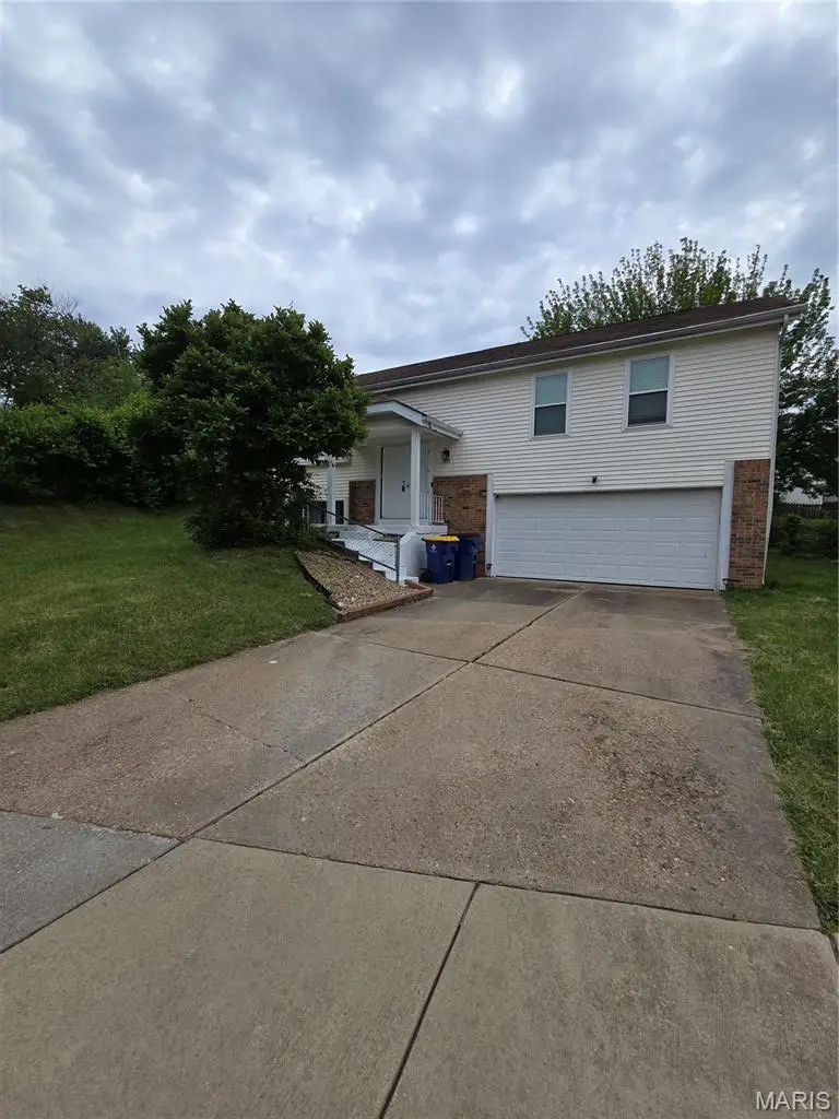 2404 Farnham Court, Florissant, MO 63033 - #1
