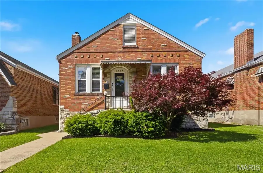 6329 Potomac Street, Saint Louis, MO 63139 - #3