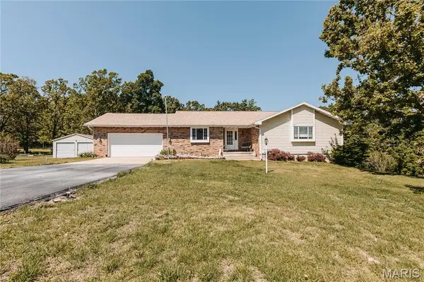 26225 Rambling Lane, Richland, MO 65556