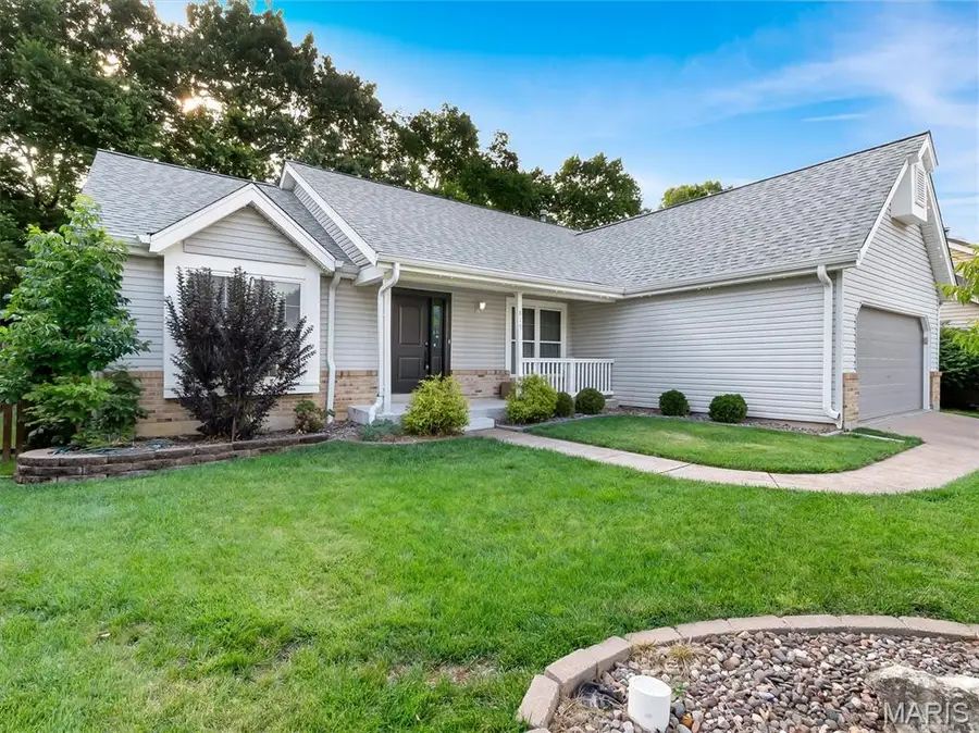 819 Oakmoor Drive, Fenton, MO 63026 - #3