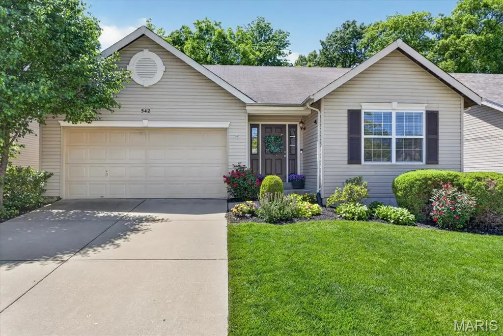 542 Springhurst Parkway, Ofallon, MO 63368 - #1