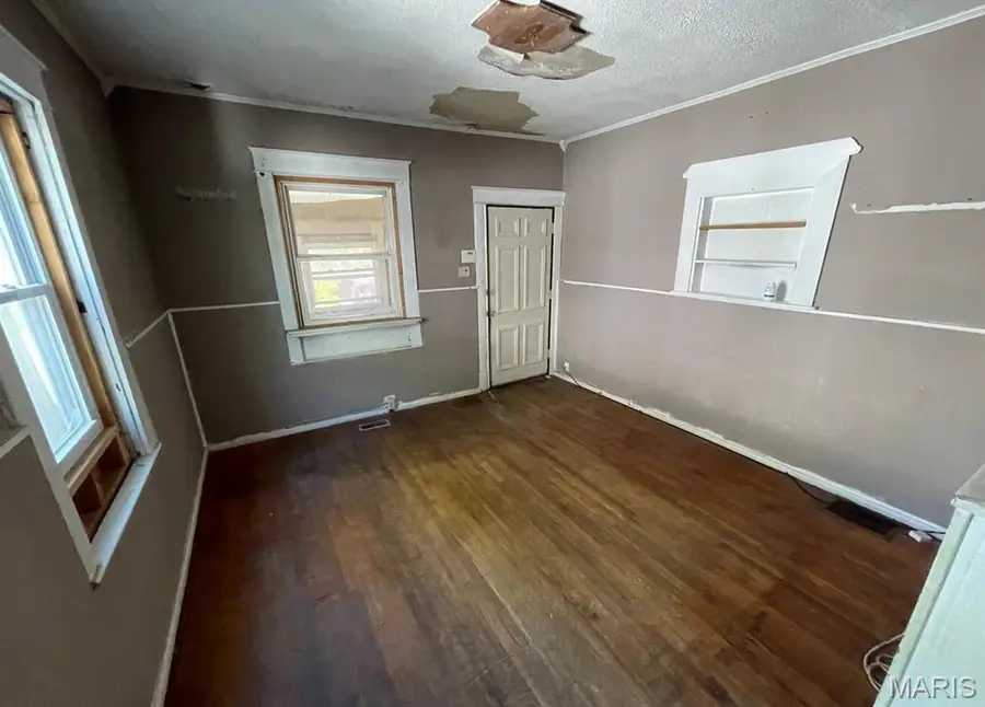 412 Jefferson Avenue, Alton, IL 62002 - #3