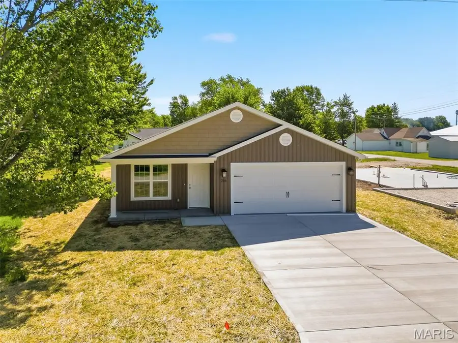 256 Walnut Street, Hawk Point, MO 63349 - #3