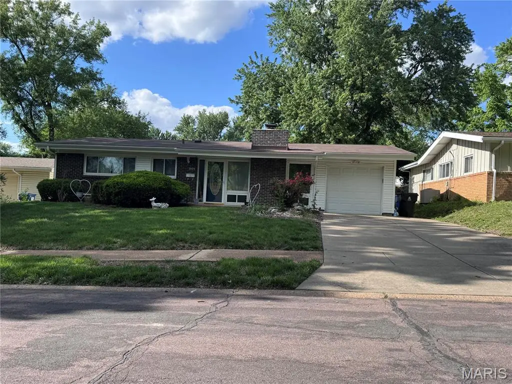 2425 Brook Drive, Florissant, MO 63033 - #1