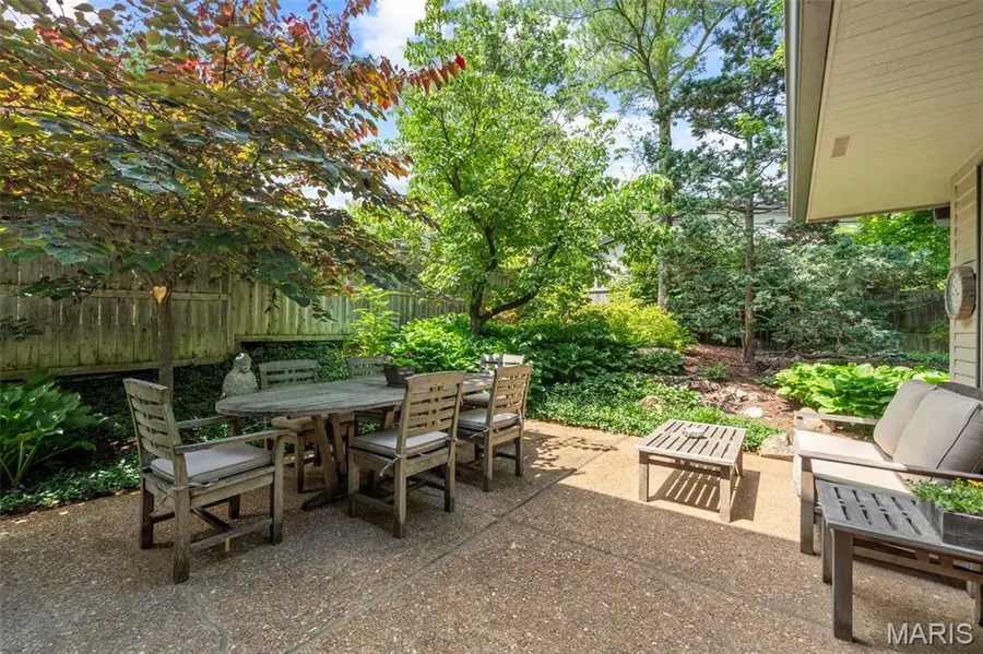 149 N Hanley Road, University City, MO 63105 - #3