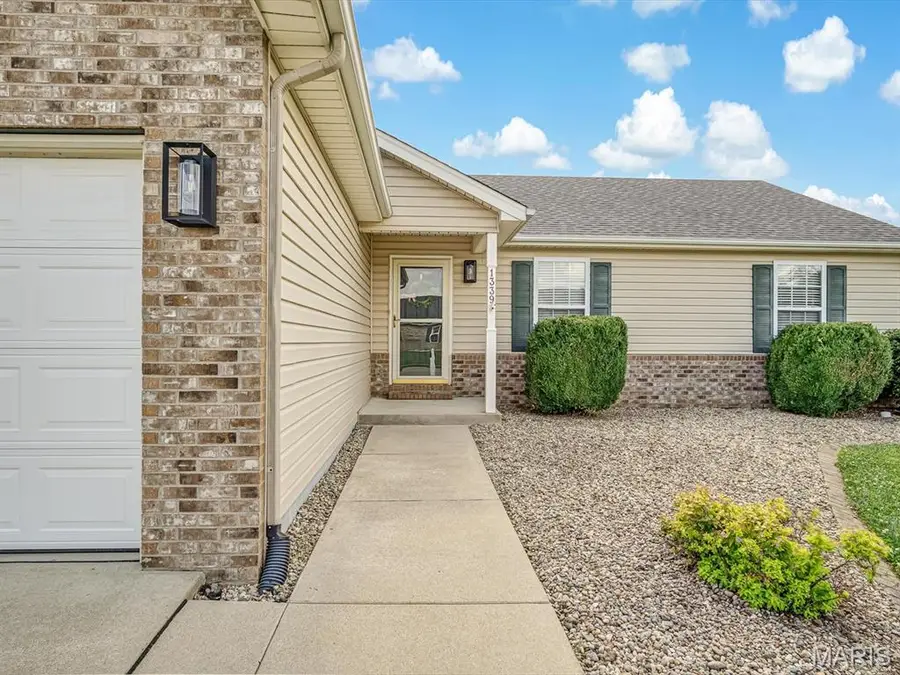 1339 Summerfield, Waterloo, IL 62298 - #3